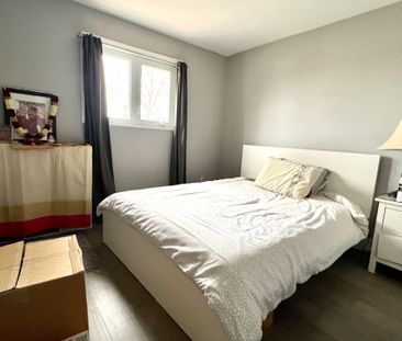 For Lease - 25 Joycelyn Drive Unit# Upper, Mississauga, Ontario - Photo 5