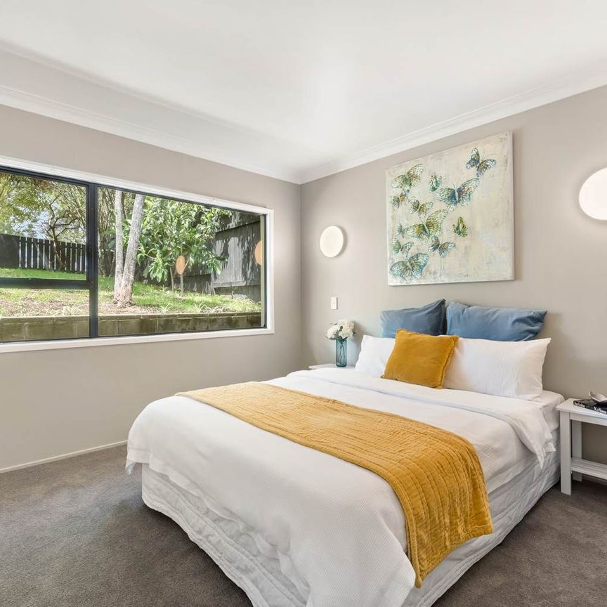 5 Bedrooms on Longwood Pl - Photo 1