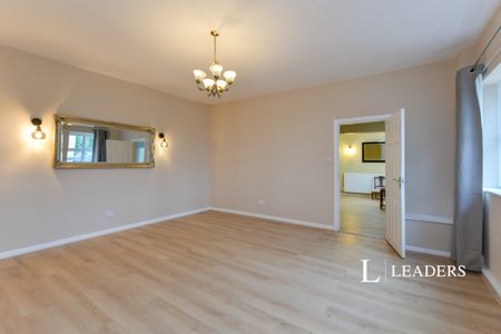 apartment to rent Bath Road, Bournemouth, Dorset, BH1 - Photo 2