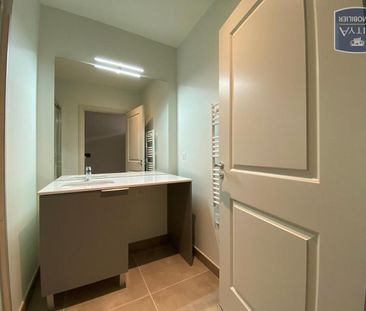 Location Appartement 2 pièces 47m² MONTAUBAN 82000 - Photo 6