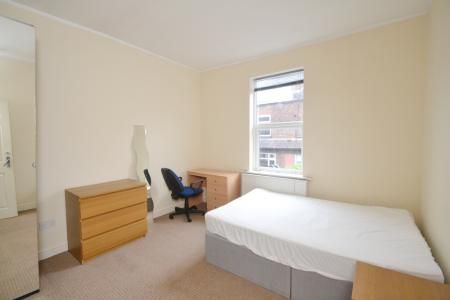 Scarsdale Road, Manchester, M14 - Photo 5