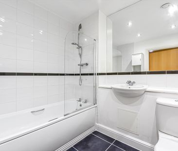 2 Bed Flat, Drinkwater Road, HA2 - Photo 6