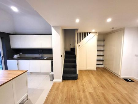 2 bedroom detached house to rent - Photo 5