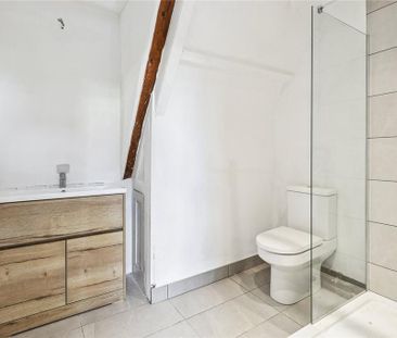 2 bedroom penthouse to rent - Photo 5