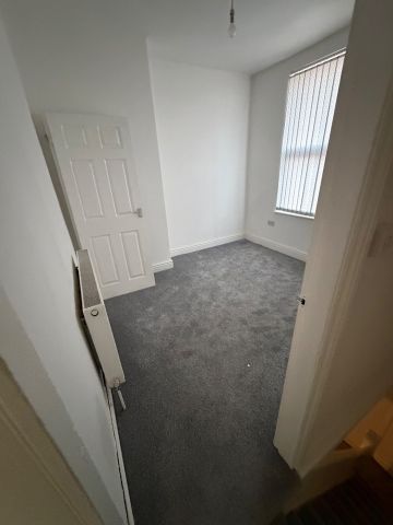 2 Bed Terraced House, Southgate Road, L13 - Photo 3