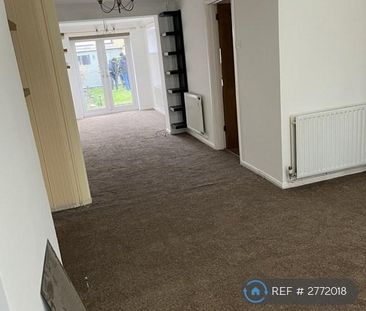 4 bedroom terraced house to rent - Photo 1