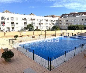 Alquiler de piso en Calle Valencia - Photo 5