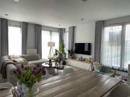 Appartement voor € 890 - Photo 3