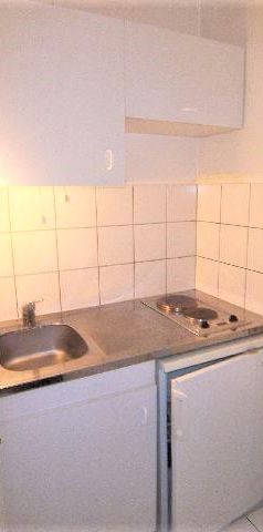 Location Appartement 1 pièce 21m² CLERMONT FERRAND 63000 - Photo 1
