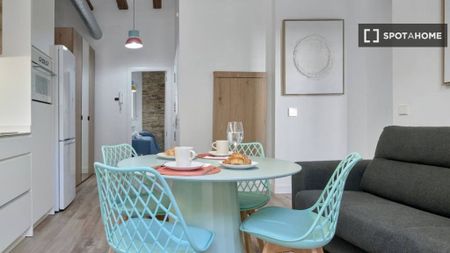 2 room luxury Flat for rent in Valencia - Photo 4