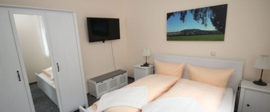 Moderne, komplett möblierte Wohnung in Annaberg!! - Photo 1