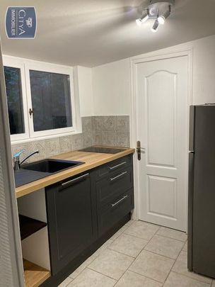 Location Appartement 2 pièces 34m² POITIERS 86000 - Photo 1