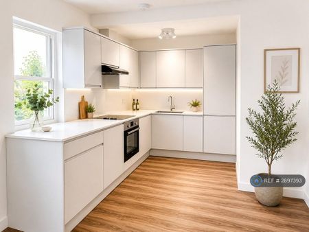 3 bedroom flat to rent - Photo 4