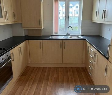 2 bedroom flat to rent - Photo 4