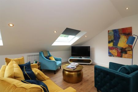 3 bedroom apartment to rent - Photo 5