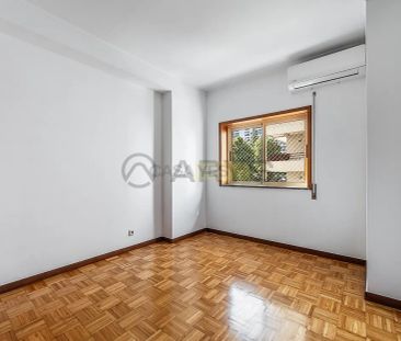 Apartment T3 in São Vicente, Braga - Photo 3