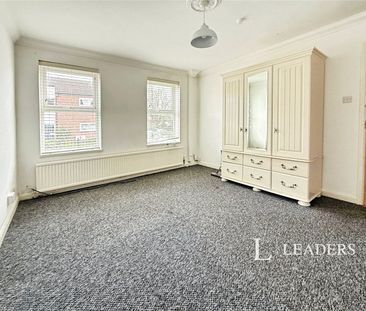 3 bedroom house to rent Affleck Road, Colchester, Essex, CO4 - Photo 2