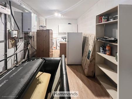 3 bedroom semi-detached house to rent - Photo 4