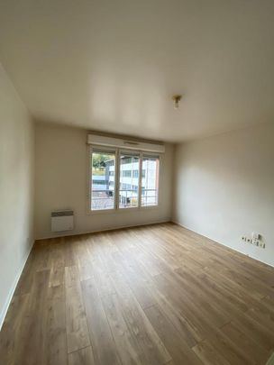 Location Appartement 2 pièces 45m² ISSY LES MOULINEAUX 92130 - Photo 1