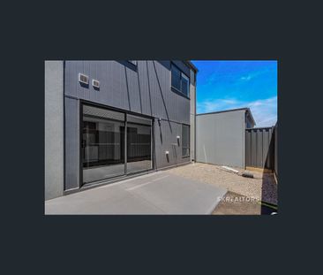 Family Comfort Meets Prime Location - Photo 6