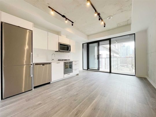 For Lease - 55 Ontario Street Unit# 611, Toronto, Ontario - Photo 1