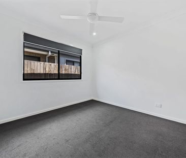 Modern 2-Bedroom Duplex in Pallara - Photo 2