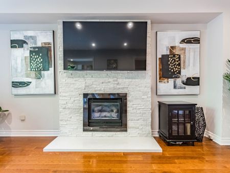 For Lease - 1206 Glenashton Drive, Oakville, Ontario - Photo 4