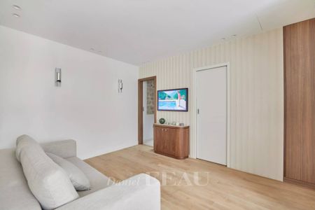 Location appartement, Paris 8ème (75008), 2 pièces, 45 m², ref 86181576 - Photo 5