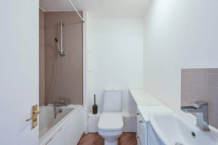 2 bedroom house to rent - Photo 3