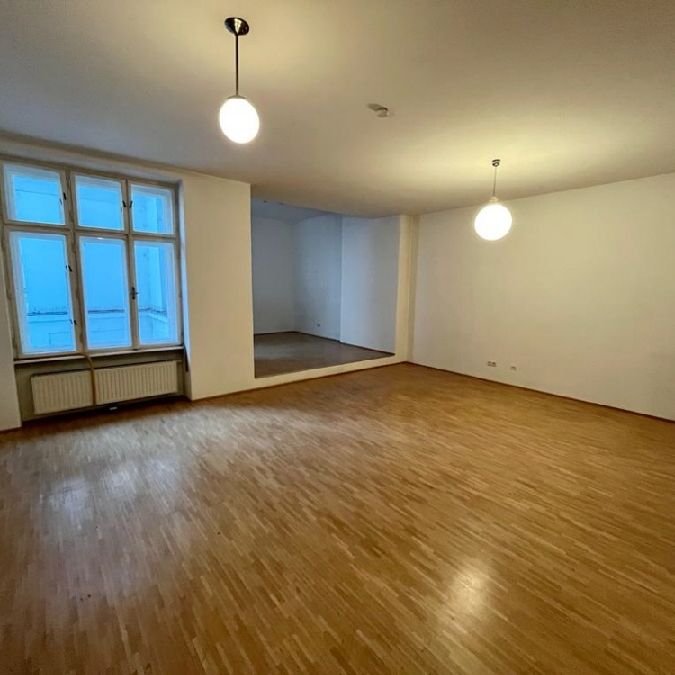 Größzügige 2-Zimmer-Wohnung in der Neubaugasse - unbefristet - Photo 1