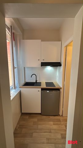 Location Appartement 1 pièce 25m² RENNES 35000 - Photo 4