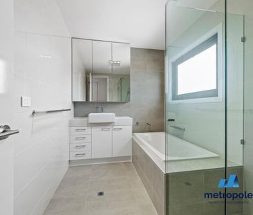 17A Clements Street, BENTLEIGH EAST, VIC - Photo 5