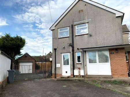 Axbridge Crescent, Llanrumney, Cardiff, CF3 - Photo 3