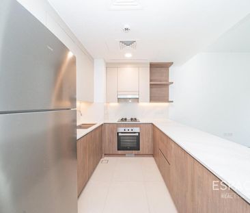 Single Row | Vacant | Brand New - Photo 5