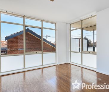 9/11 Bluff Avenue, Elwood VIC 3184 - Apartment For Rent | Domain - Photo 3