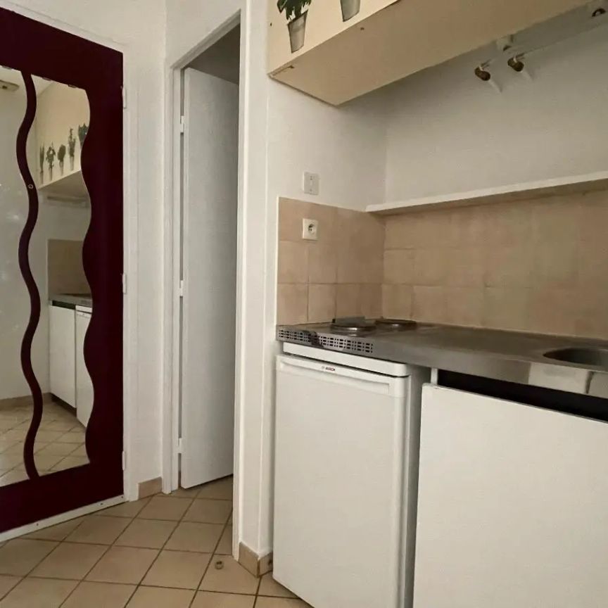 Appartement à louer 1 pièce 13m² - Photo 1