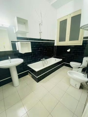 Carrer del Convent Santa Clara, Valencia, Valencian Community 46002 - Photo 3