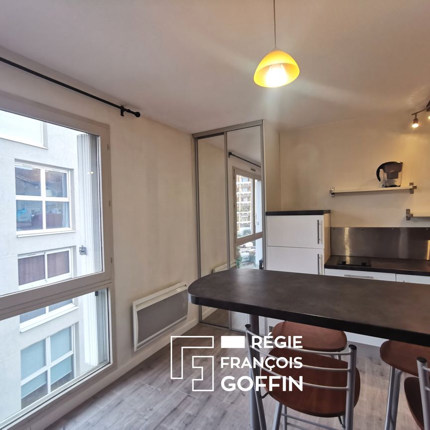 STUDIO LUMINEUX 22.81 M2 - Photo 1