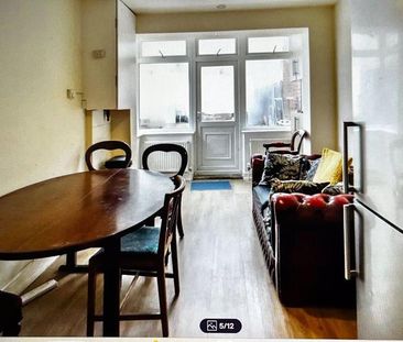 5 bedroom property to rent - Photo 3