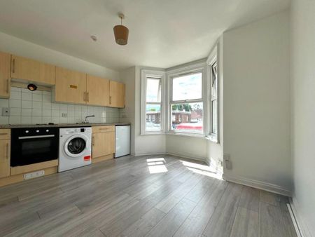 1 bedroom flat to rent - Photo 4