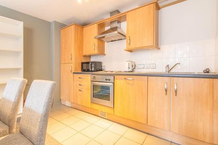 2 bedroom apartment to rent - Photo 5