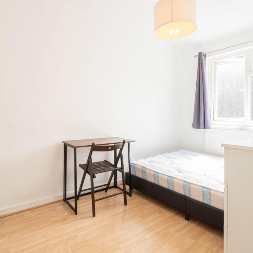 Evelyn Walk, Shoreditch, N1 - Photo 1