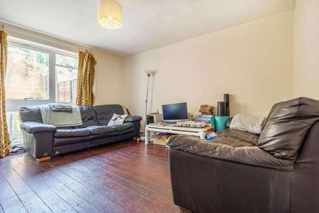 Guildford Park Avenue, Guildford, GU2 - Photo 2