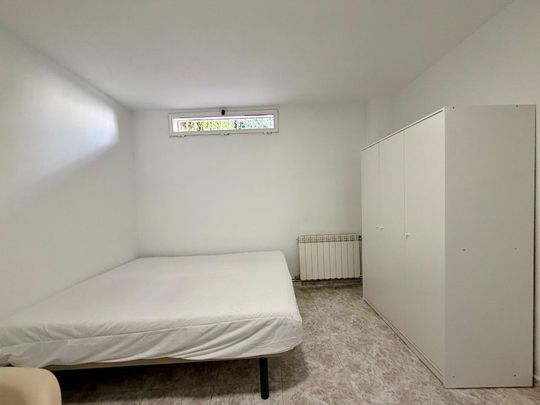 4 room luxury Flat for rent in Madrid, Spain - Photo 1