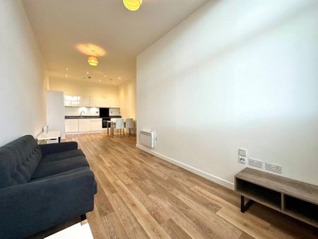 2 bedroom flat to rent - Photo 4