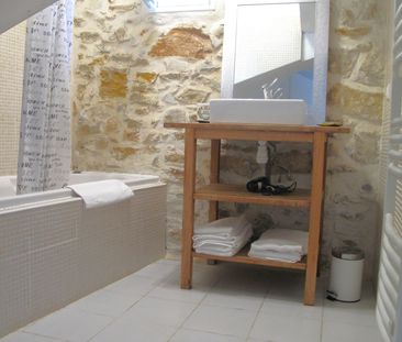 Location Appartement 3 pièces 66m² CASSIS 13260 - Photo 4