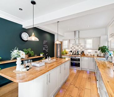 4 bedroom terraced house to rent - Photo 6