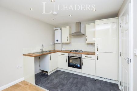 2 bedroom flat to rent - Photo 3