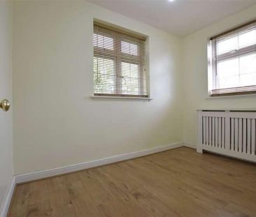 Culverden Down, Tunbridge Wells, Kent, TN4 - Photo 1