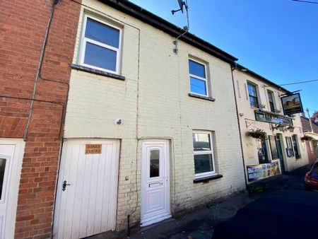 3 bedroom terraced house to rent - Photo 3